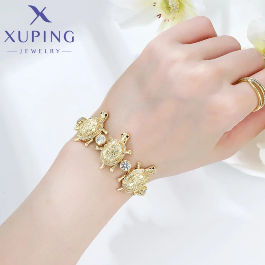 Xuping Jewelry Trendy Personality Style Women's Bracelets Light Gold Color Birthday Christmas Gifts X000798174